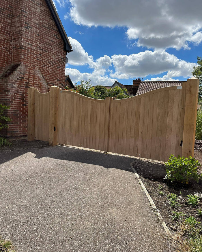 Solid Curved (Concave) Top Iroko TGV Gates