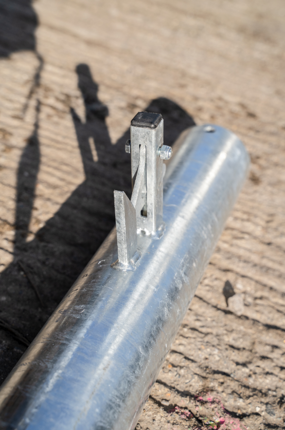 2.0M x 114mm Bolt on Auto Catch Slamming Post for Sliding Bolt or D Lo ...
